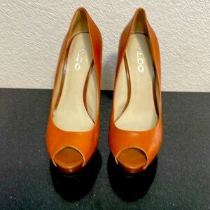 Aldo Macksey peeptoe pumps